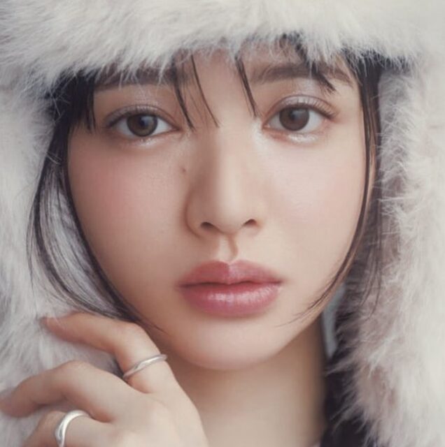 鎮西寿々歌　顔変わった　　　整形