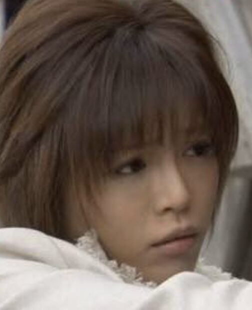 釈由美子　顔変わった　整形