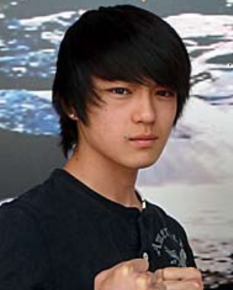 新田真剣佑　整形　顔変わった