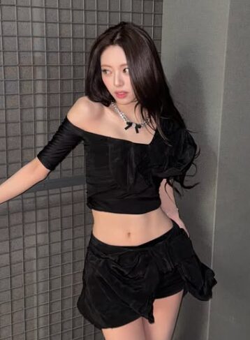 ITZY ユナ　骨盤