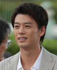 竹内涼真　顔変わった　整形