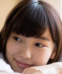 飯豊まりえ 整形 顔変わった