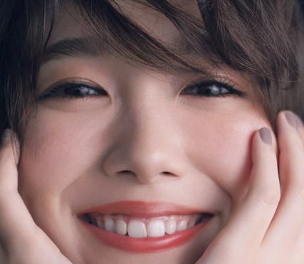 飯豊まりえ 整形 顔変わった