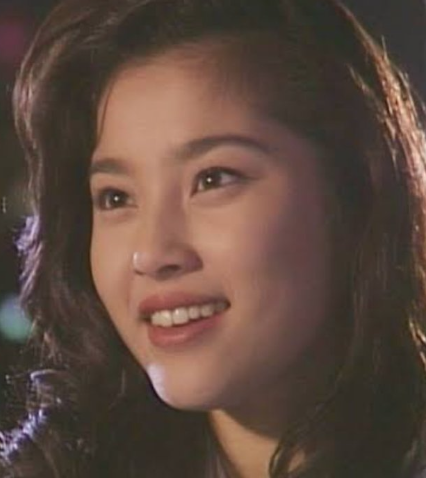 瀬戸朝香　顔ボコボコ