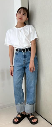 川口春奈　顔デカイ