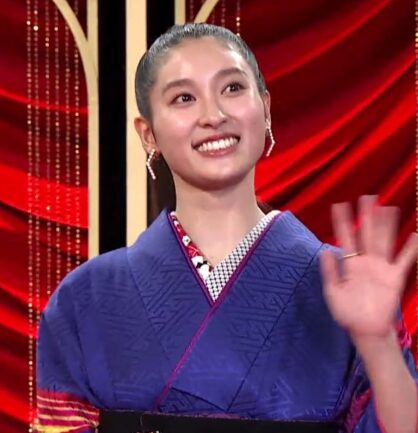 土屋太鳳 顔デカい