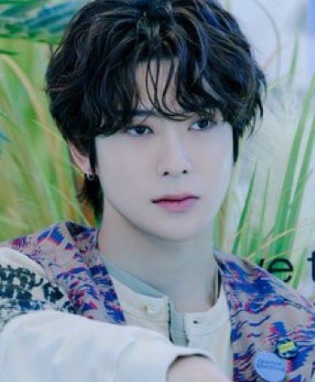 NCTジェヒョン 整形 顔変わった NCTジェヒョン 整形 顔変わった