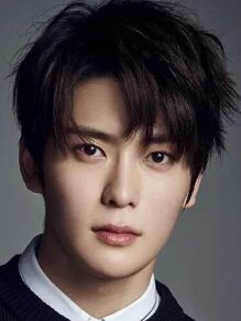 NCTジェヒョン 整形 顔変わった NCTジェヒョン 整形 顔変わった