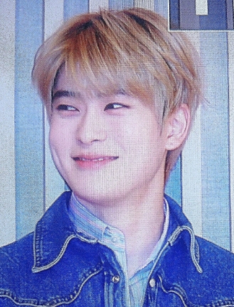 NCTジェヒョン 整形 顔変わった NCTジェヒョン 整形 顔変わった