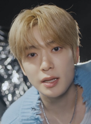 NCTジェヒョン 整形 顔変わった NCTジェヒョン 整形 顔変わった